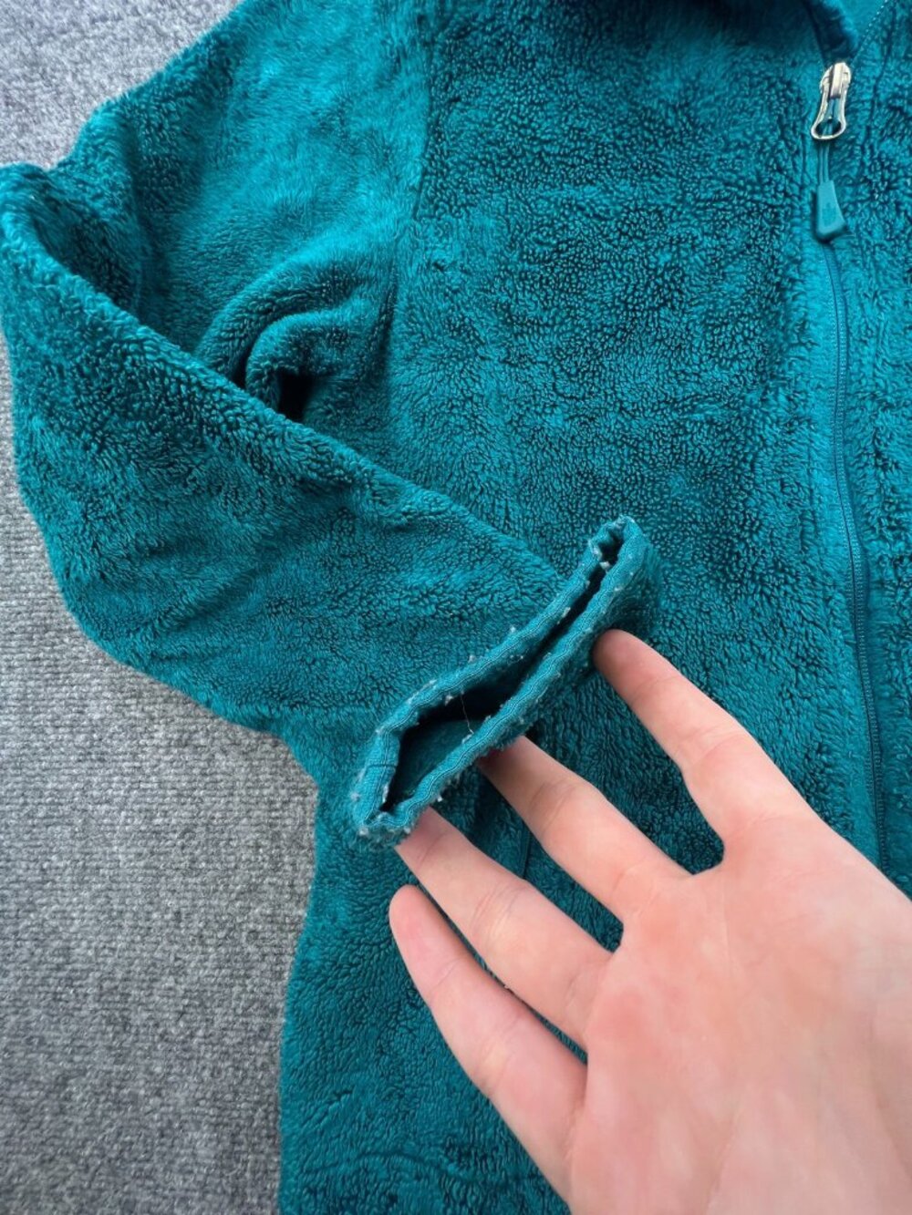 The North Face Blue Fleece Jacket Woman Small Full Zip Logo Zip Pockets FUZZY - Picture 11 of 12